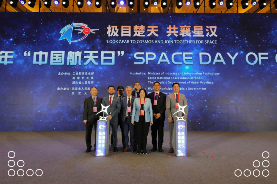 <strong>Venezuela y China fortalecen cooperación en materia espacial</strong>