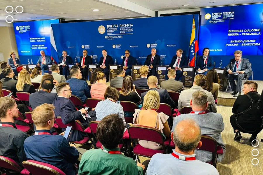Venezuela destaca como la delegación más significativa en el Foro Económico de Rusia