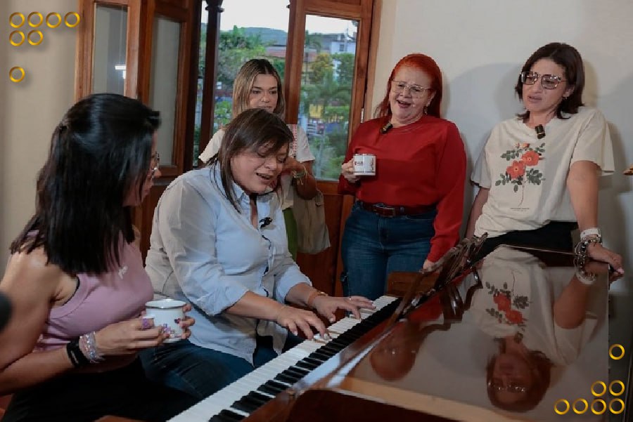 Mujeres han sido beneficiadas con más de 89 mil créditos para su formación