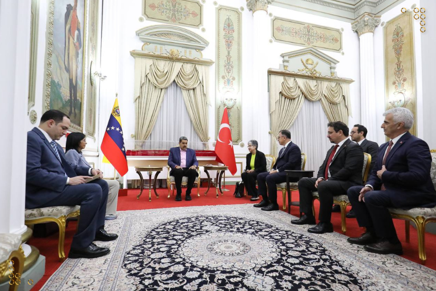 Presidente Maduro se reunió con representantes de la empresa Türkiye Petrolleri Anonim Ortakligi