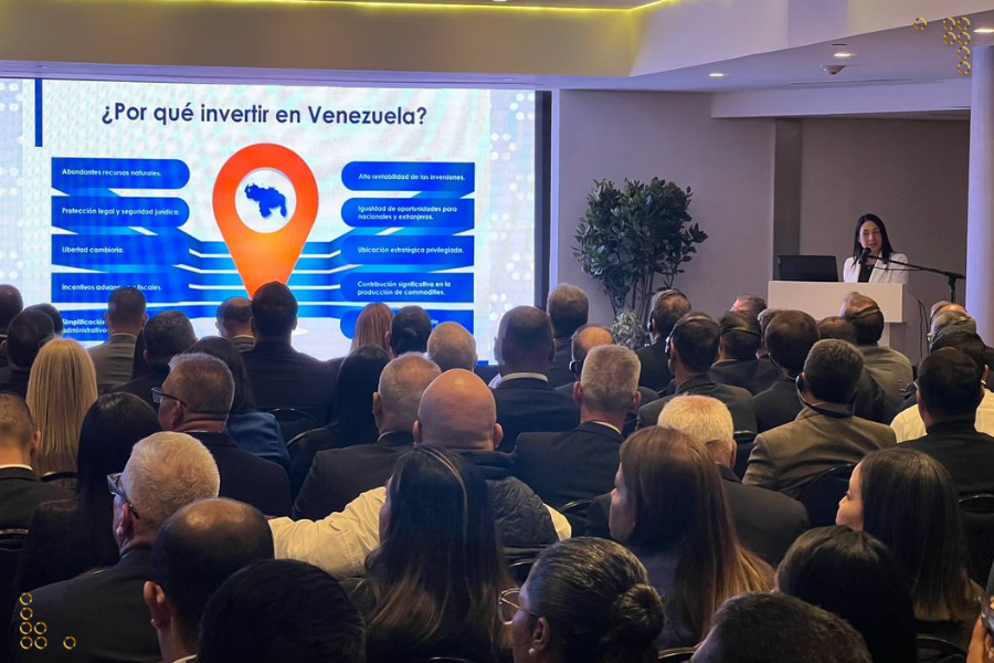 Venezuela e Irán promueven la cooperación económica en la X Comisión Mixta de Alto Nivel