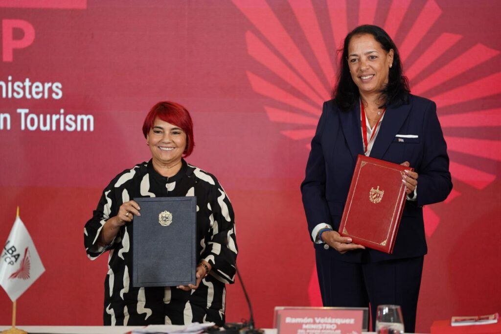 Venezuela, Cuba y Nicaragua firman acuerdos de cooperación turística