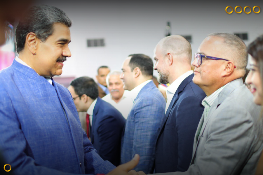 Presidente Maduro destaca transformación de la industria petrolera venezolana