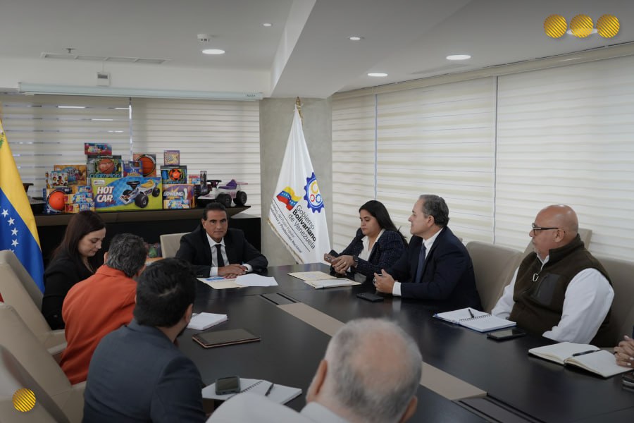 Ministerio de Industrias fortalece la producción nacional de juguetes en el país