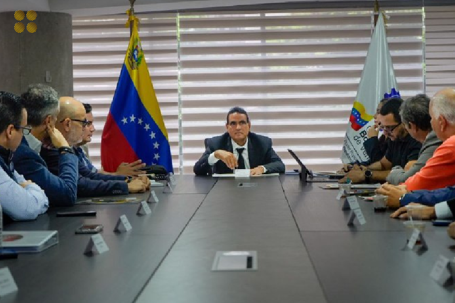 Gobierno Nacional adelanta mesa de encadenamiento con el sector construcción